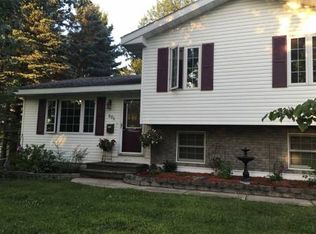 804 4th Ave NE, Chisholm, MN 55719