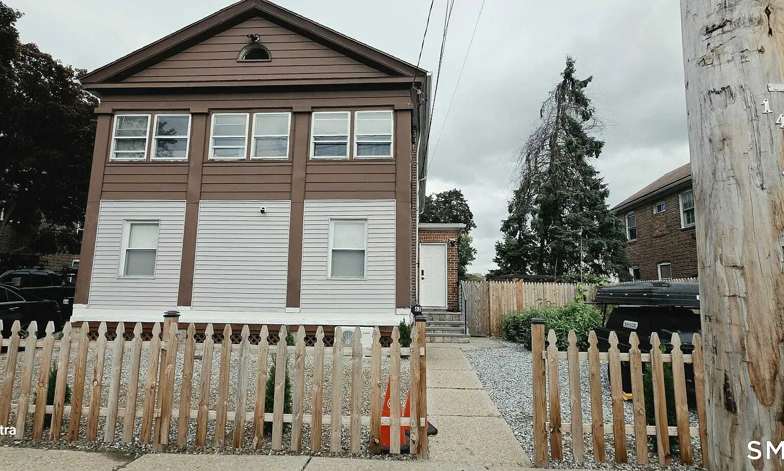 2 bed, 1.0 bath, 1000 sqft, $2,400 — Photo 2