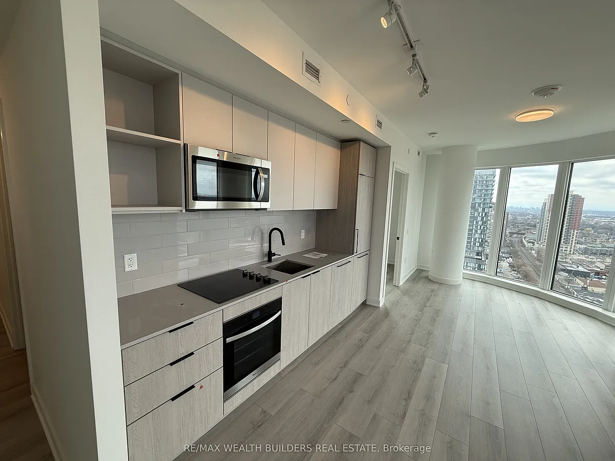 Building Photo - 1185 Dupont St #2102