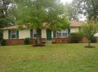 632 Linda Ln, Clarksville, TN 37042