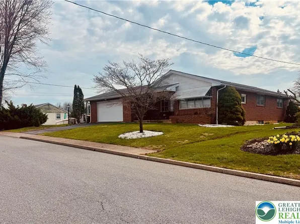 4383 Truman St, Whitehall, PA 18052