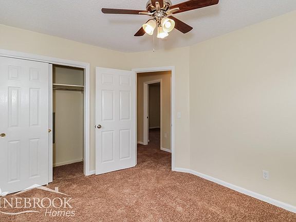 4th image of 328 Galbra St