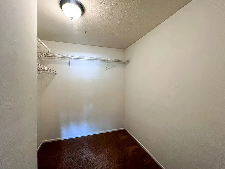 605 SW 75th St #210 — Photo 13