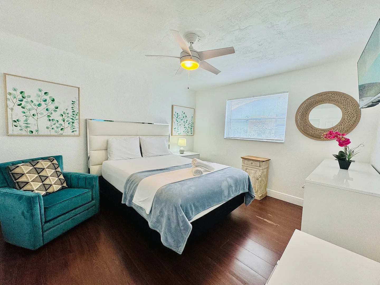 4 bed, $10,422 — Photo 4