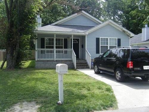 1st image of 901 Lamont St