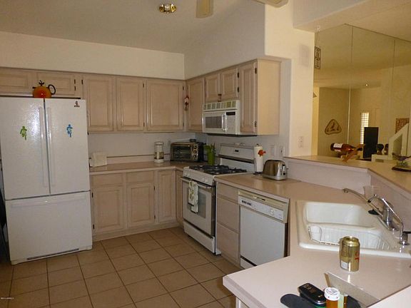 5th image of 19833 N Greenview Dr