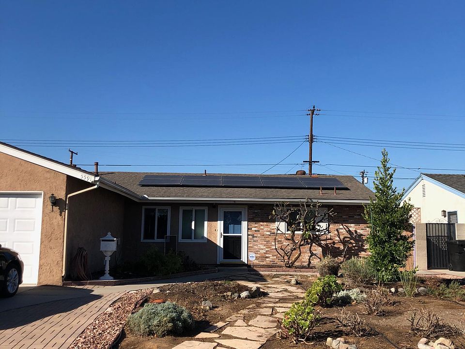 Native plants and nice flagstone path.