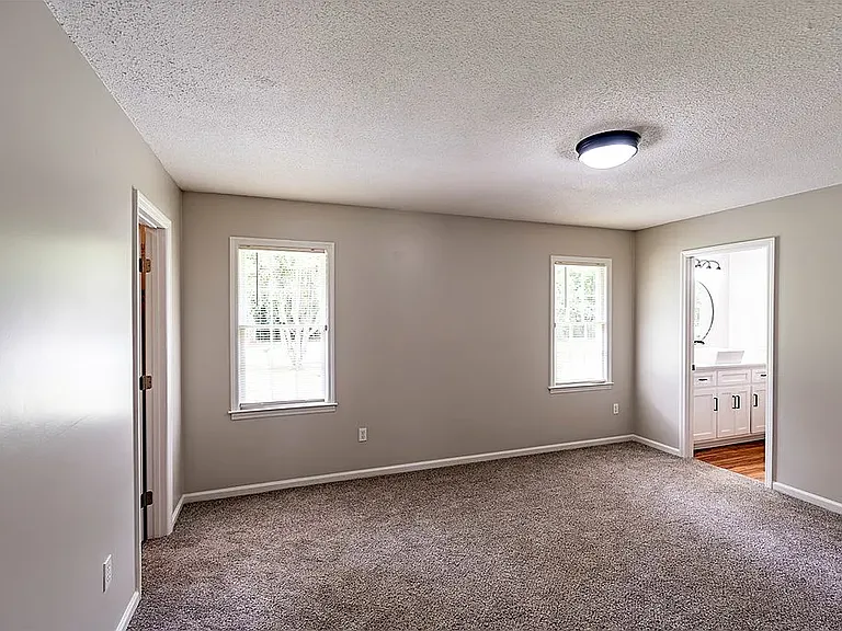 528 Iveys Scenic Dr — Photo 8