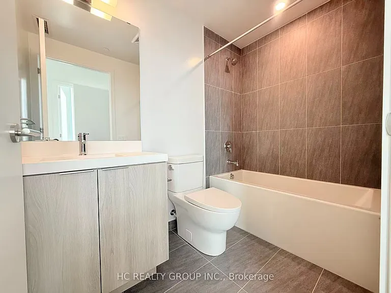 5858 Yonge St #Penthouse 25 — Photo 18