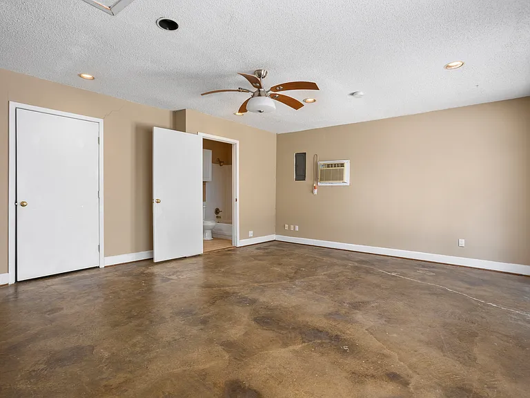 6948 Valhalla Rd — Photo 28