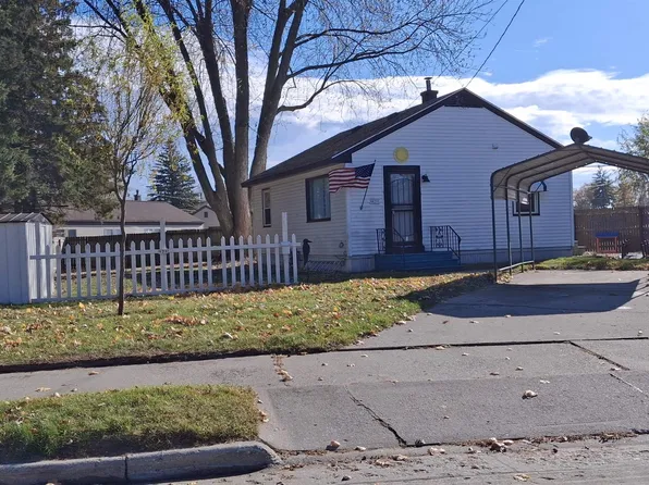 921 Raton Ct, Manitowoc, WI 54220