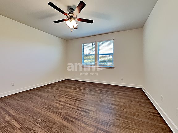 5th image of 481 Sandstone Dr