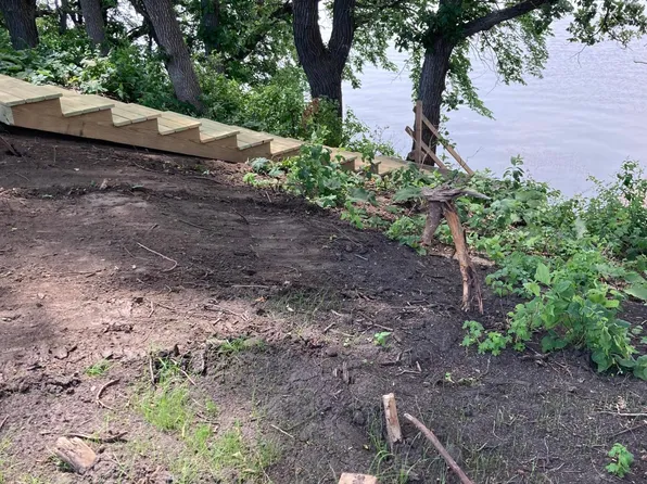 8 Jayvee Ln, Garvin, MN 56132