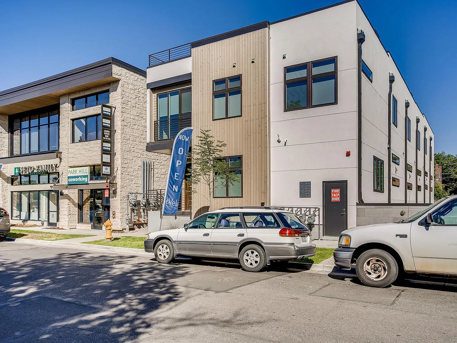 Fairfax Row Townhomes — Photo 2