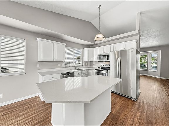 3rd image of 5521 W Stone Bluff Way