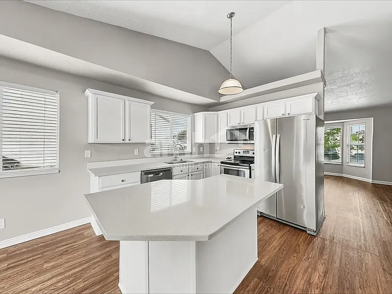 5521 W Stone Bluff Way — Photo 3