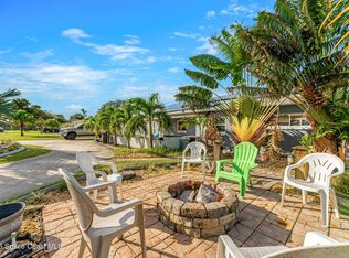 475 Dempsey Dr, Cocoa Beach, FL 32931