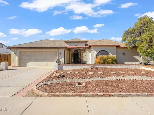 230 S HAZELTON Drive, Chandler, AZ 85226