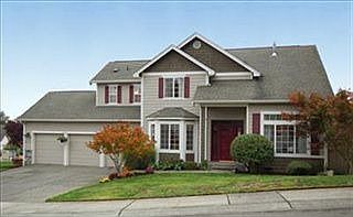 Beautiful Eastglen home!  3 bedroom, 2.5 bath, 3 car garage.