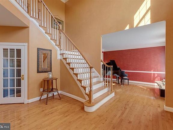 4th image of 5350 Jacobs Creek Pl