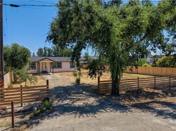8872 Quarterhorse Ln, Lower Lake, CA 95457