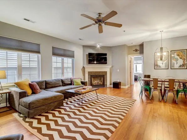 1888 North Humboldt AVENUE #205, Milwaukee, WI 53202