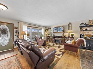 5043 W Clayton Rd, Fitchburg, WI 53711