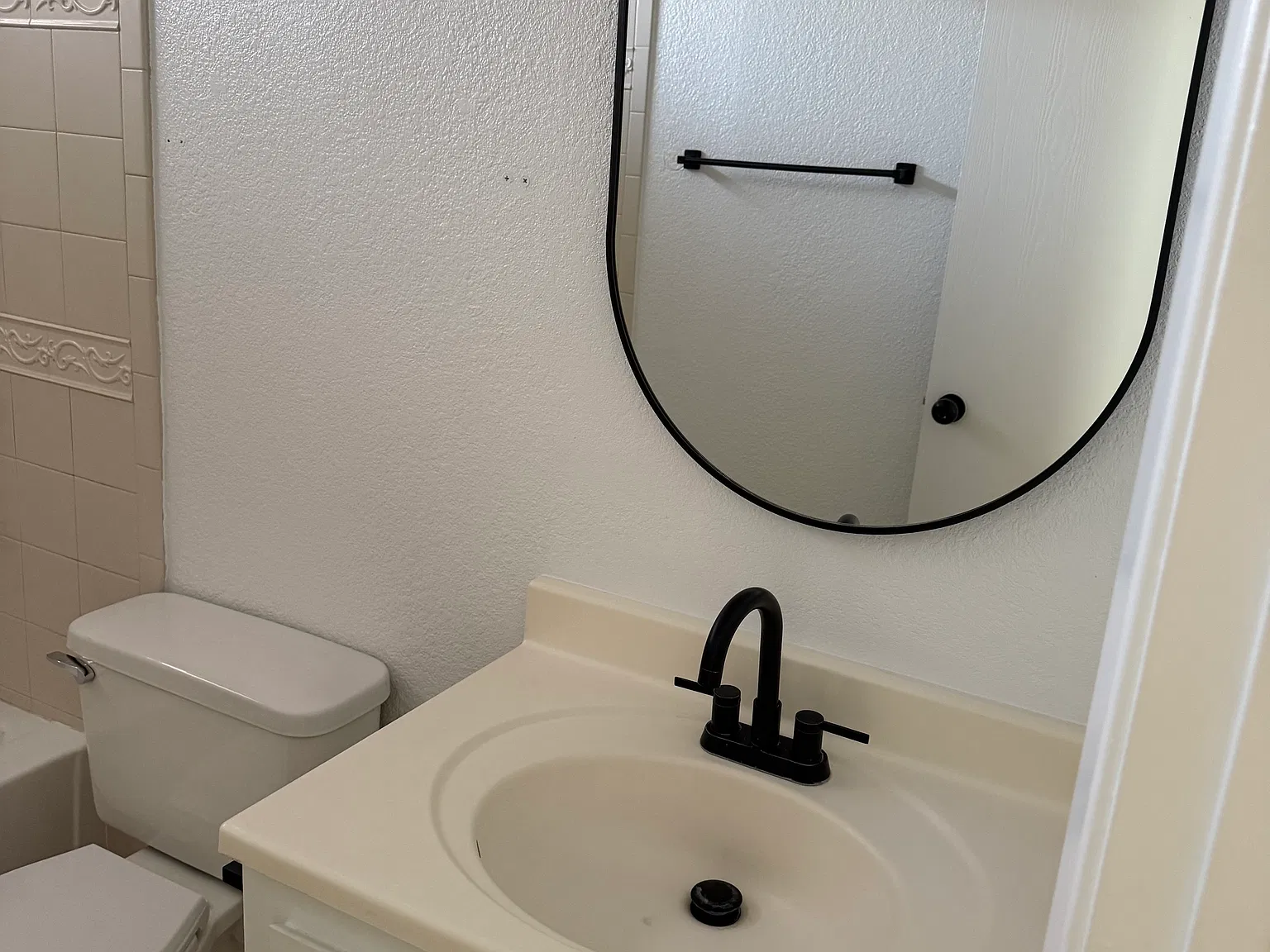2 bed, 900 sqft, $1,650 — Photo 4