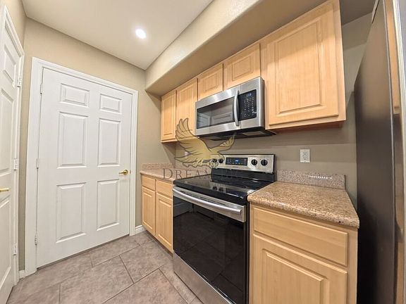 4th image of 8000 Badura Ave Unit 2191