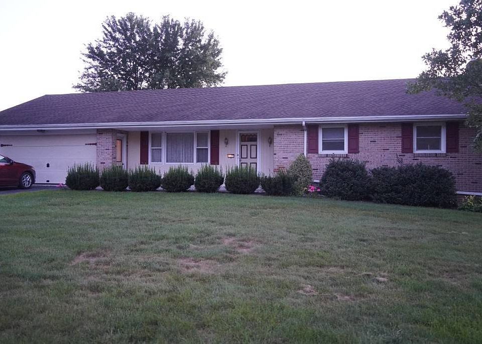 1st image of 104 Royer Rd