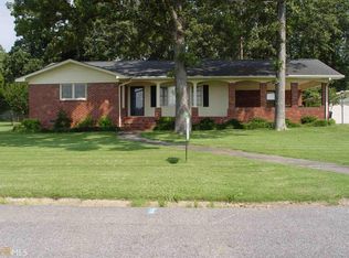 129 Shoreline Dr, Rome, GA 30165