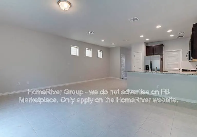1809 Artesian Springs Xing — Photo 4