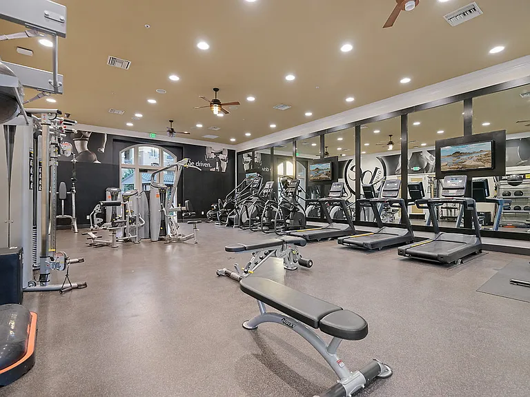 Allure at Scripps Ranch — Photo 34