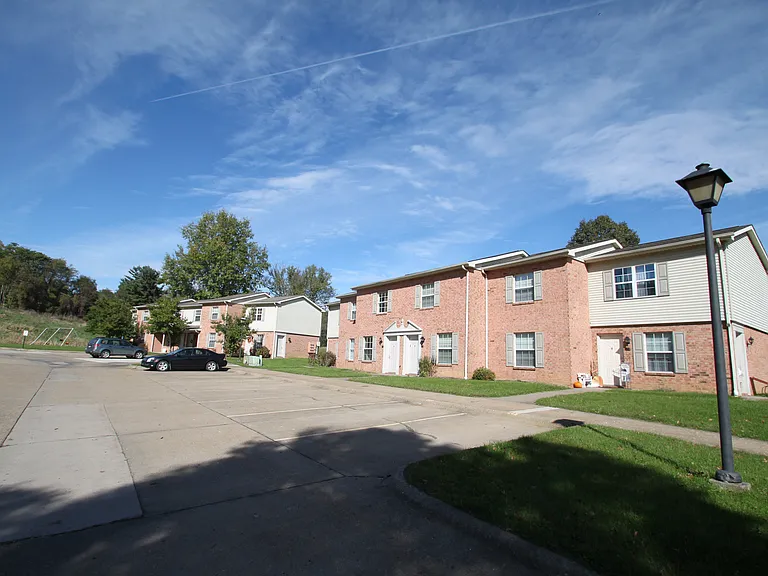 Oglebay Village Apartments — Photo 5