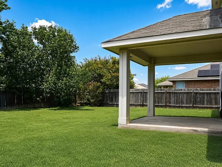 1132 Alexandria Way — Photo 4