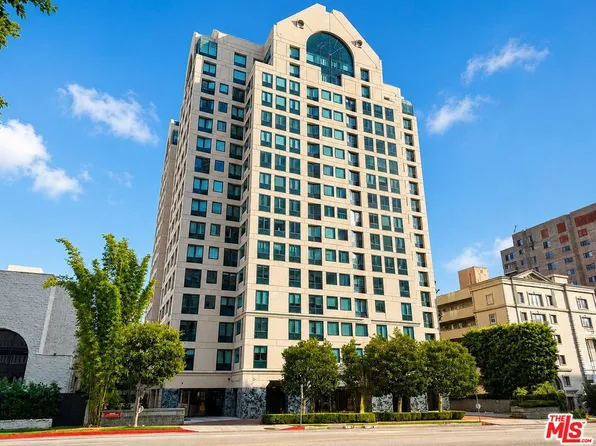 10520 Wilshire Blvd APT 701, Los Angeles, CA 90024