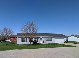300 Highpointe Loop, Mc Gregor, IA 52157
