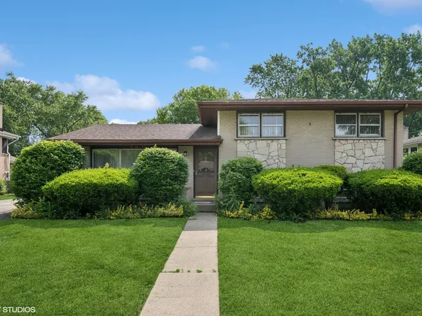 1007 N Gibbons Ave, Arlington Heights, IL 60004