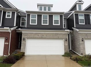 4811 Broomfield Way #NA, Lake Orion, MI