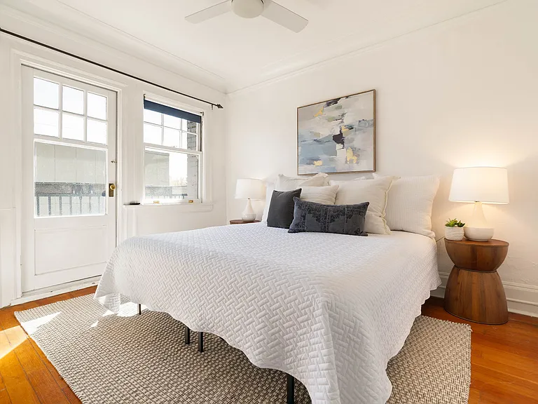 118 NW King Ave #21 — Photo 14