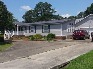 102 Walnut Ridge Dr, Goldsboro, NC 27534