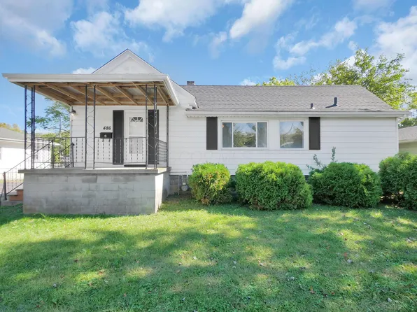 486 Maple Dr, Columbus, OH 43228