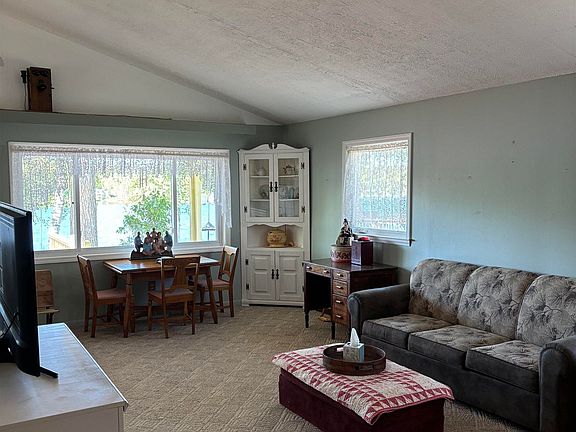 5th image of 8200 Avalon Dr