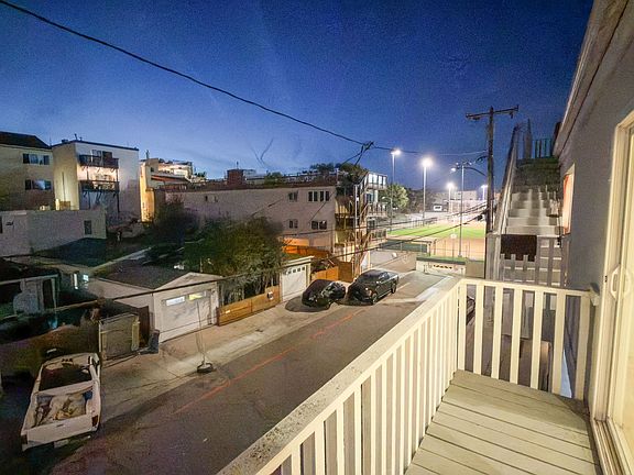 4th image of 838 Cypress Ave APT 1