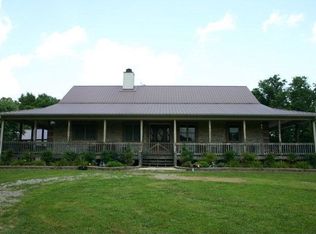 460 Little Indian Creek Rd, Buffalo Valley, TN 38548