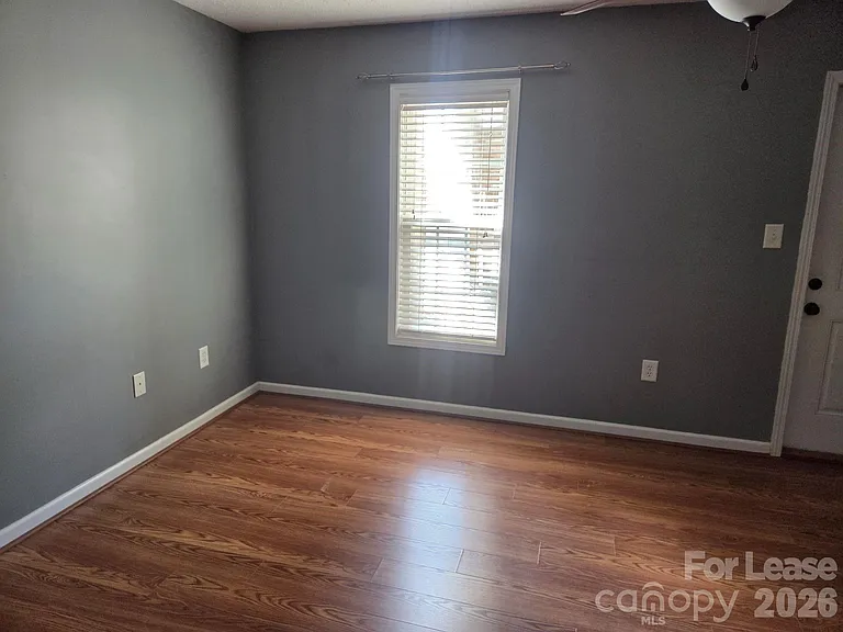 118 Steam Engine Dr — Photo 9