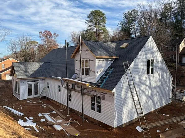 3335 Hidden Oak Rd SW, Roanoke, VA 24018