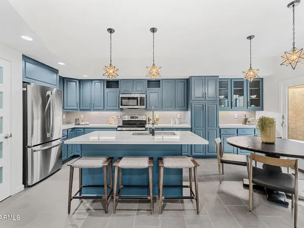 7209 E MCDONALD Drive #51, Scottsdale, AZ 85250