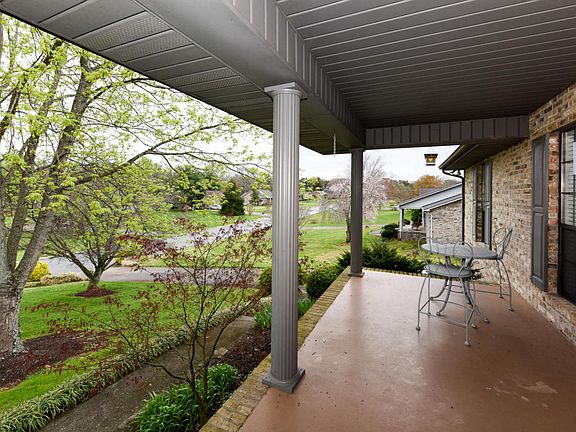 4th image of 3112 Eagle Dr