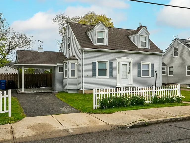 94 Eustis Ave #1 — Photo 24